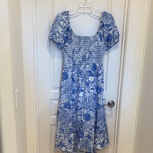 Vineyard Vines XL Light‎ Blue and White Floral Dress